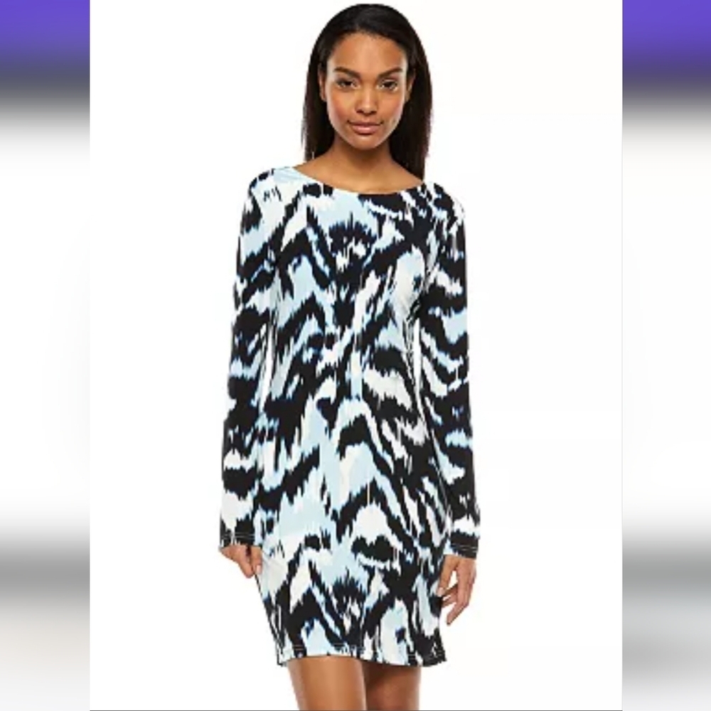 Jennifer Lopez - Low Back Bodycon Abstract Patterned Midi Dress​​